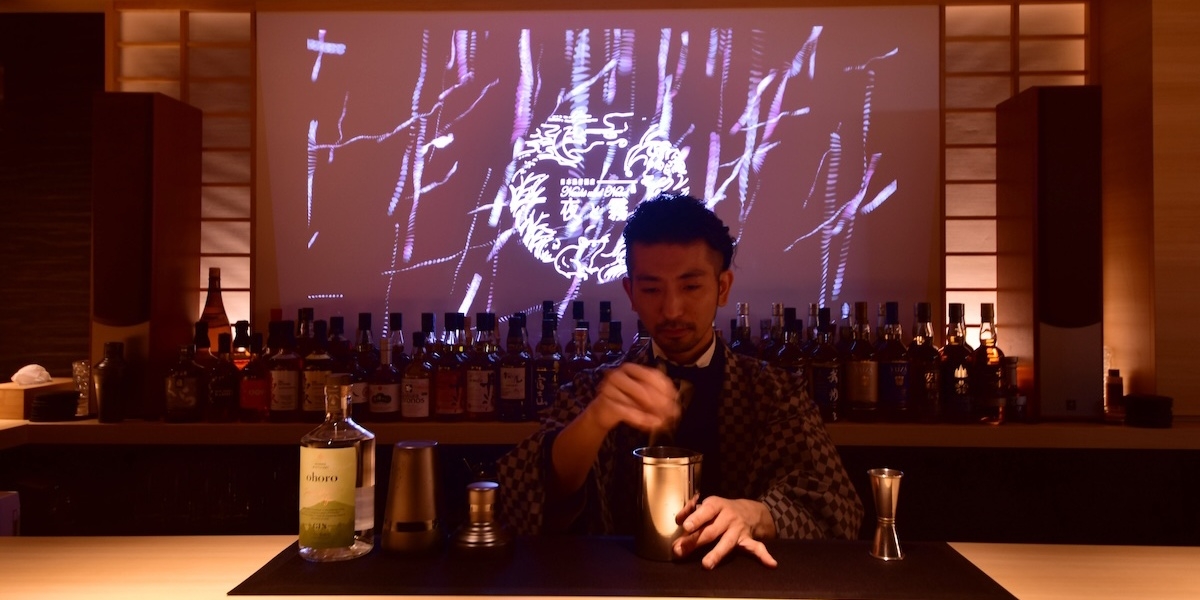 日本蒸留酒店 夜と霧：札幌のバーからレポート！
抹茶マシン「Cuzen Matcha」をどう使う？
– 後編 – 