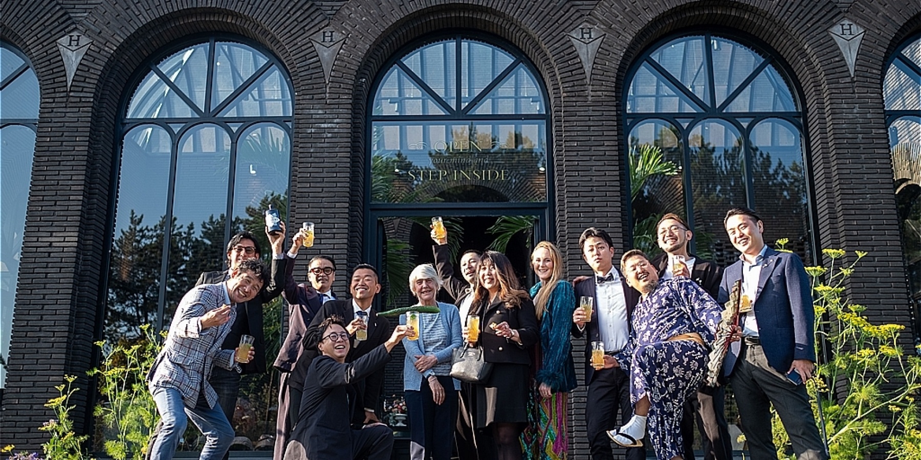 <span>【Hendrick’s Gin Palace Study-Tour】フォトログ</span>vol.1 日本からの招待は初！
栄誉ある参加バーテンダーの紹介！
