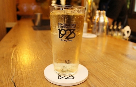 タイからアジアに、日本のハイボールを広める！
「The Japanese Highball Bar 1923 Krung Thep」へ！